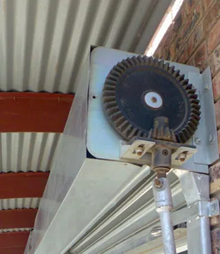 Winthrop Garage Door Shop Winthrop, MA 617-207-2083 - sb-rolling-garage-doors-01